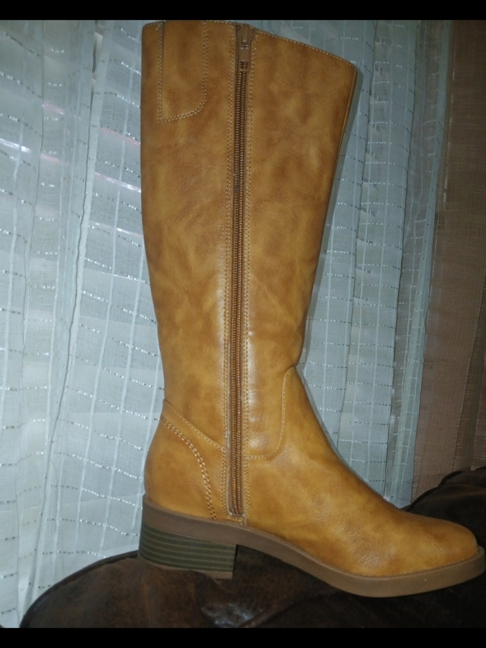 Women's Tall Zip-Back Riding Boots in Tan - Picture 3 of 3